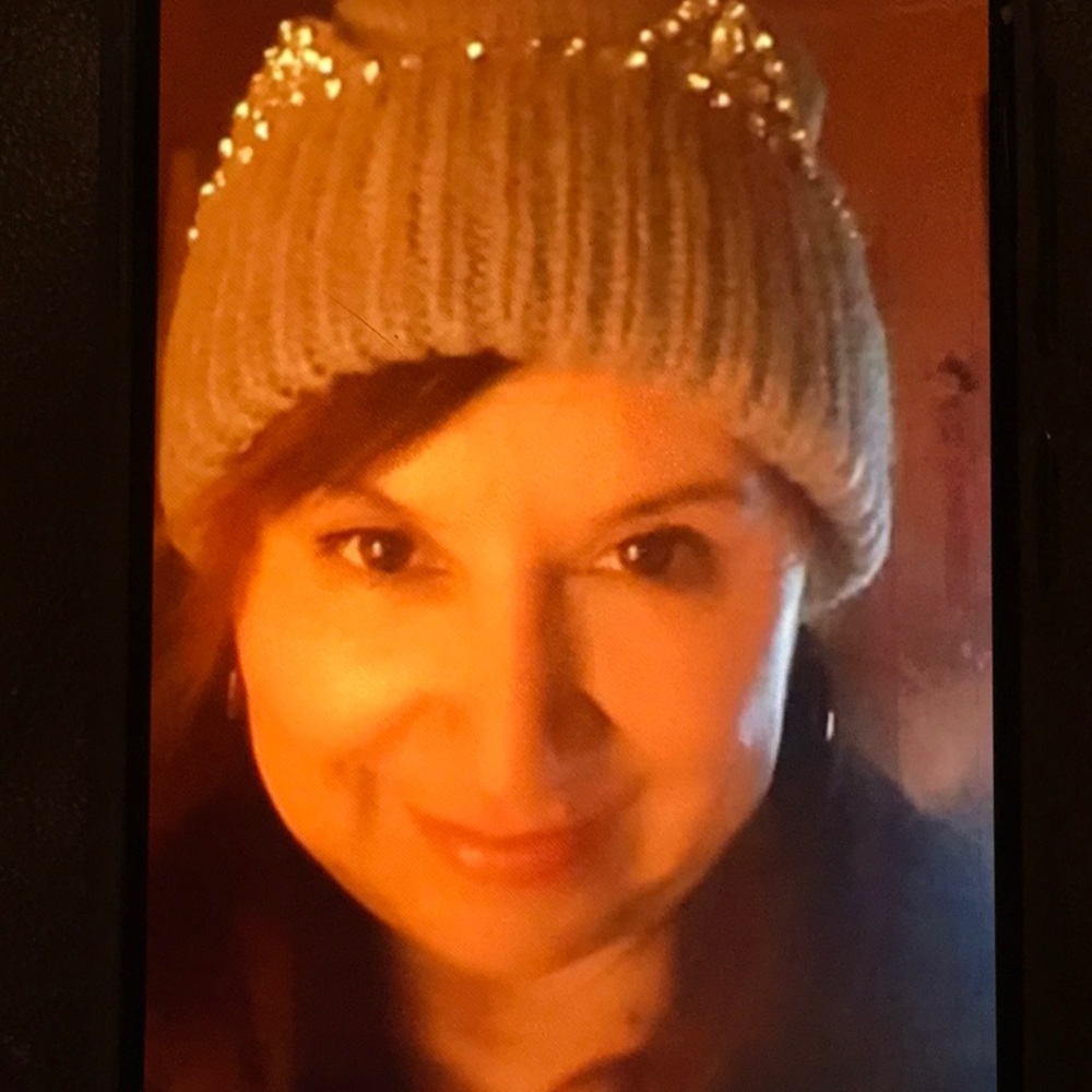 Meet your Posher, Angela